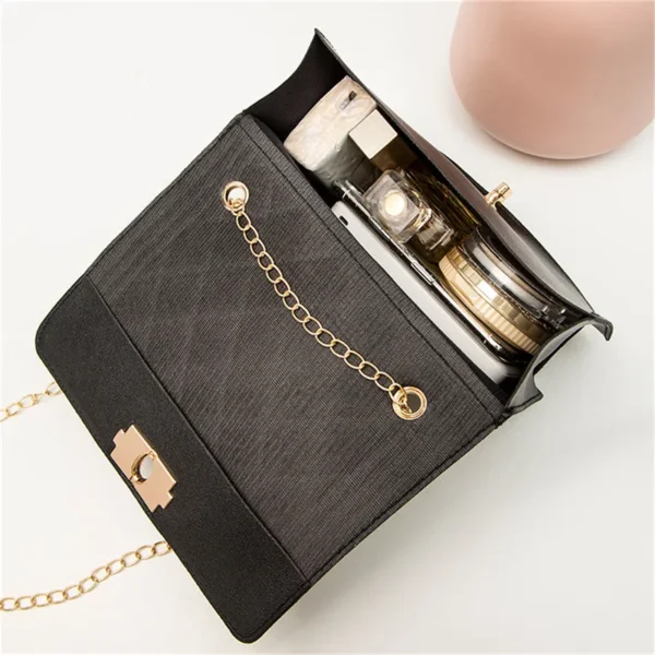 Black Crossbody bag for girls back pic for sale in australia